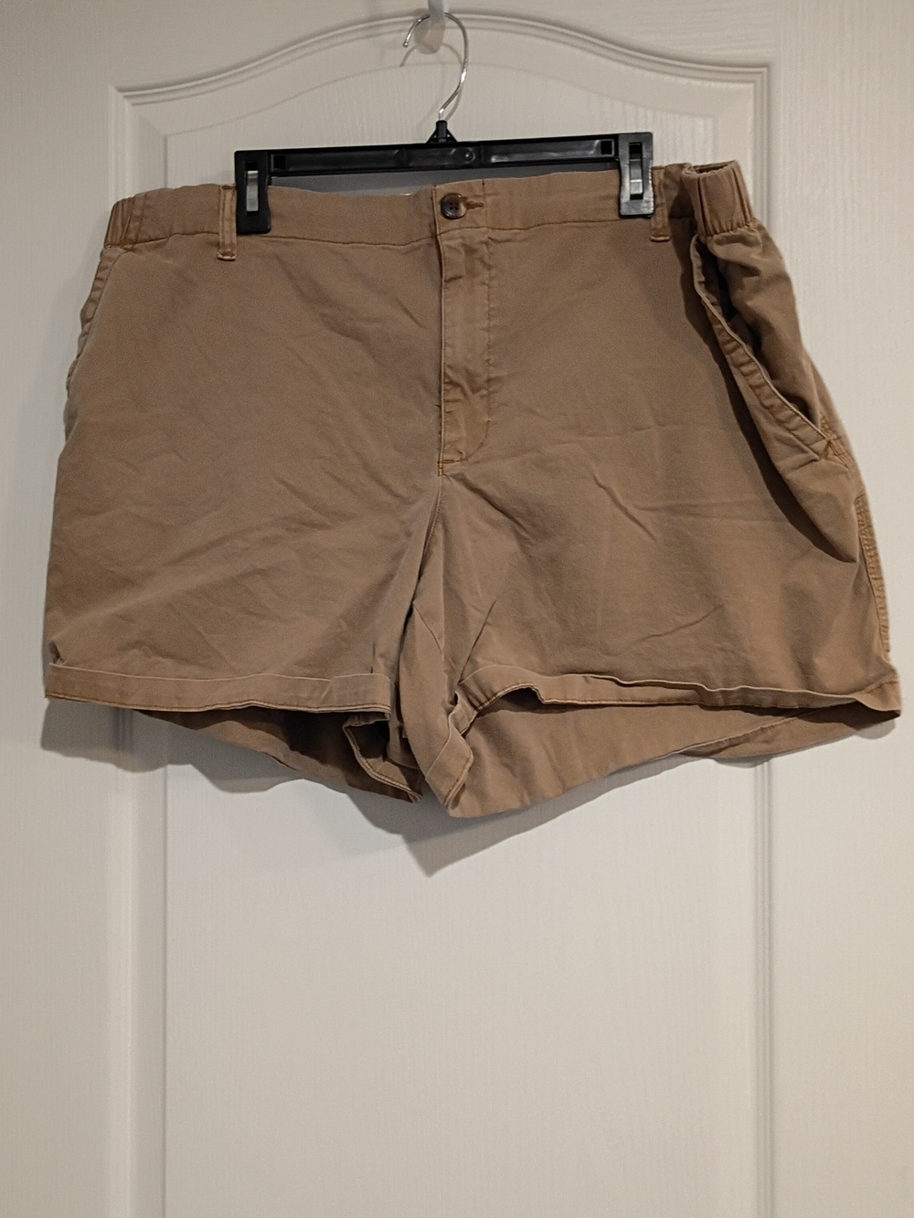Old Navy - Womens Casual Cotton Shorts in Tan - Size XXL